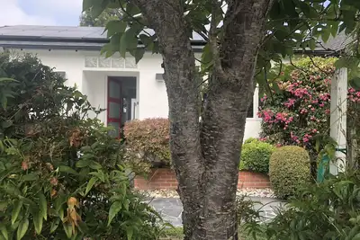 Image de Furnished beach guest house for monthly rentals. 5 min walk to the sandy beach.