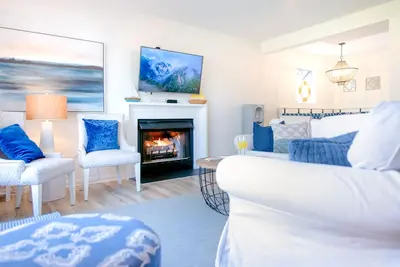 Image de Bay views with kayaks, bikes, fire pit, crabbing and more