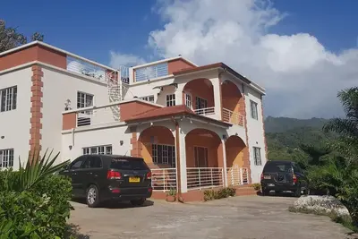 Image de Beautiful 1-Bed Apartment in Saint George's