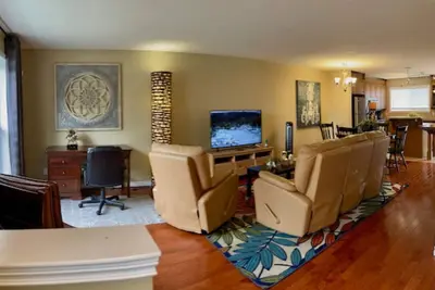 Image de Fabulous 3br Suite near Jasper Place