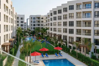 Image de Journées ensoleillées et nuits reposantes à Porto Said