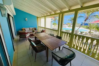 Image de Splendide appartement à la Baie Orientale. Vue mer. Grande piscine. Citerne.