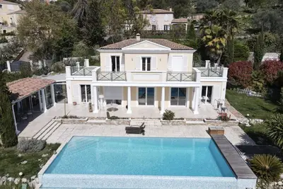 Image de Villa Haut de Gamme sur les hauteurs de Nice