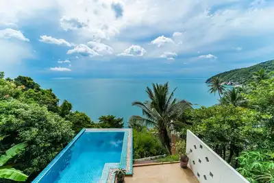 Image de White Azure Villa 2