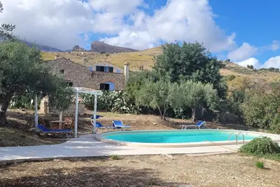 Image de Villa Tosca, typical stone farmhouse, in the countryside of Scopello