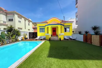 Image de Beautiful Villa w/ pool, just 7 minutes from the Beach