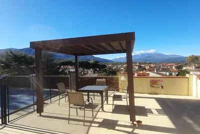 Image de Piscine PRIVÉE- Vue Incroyable! \nVILLA Plain-Pied Avec Clim Tout Confort Pour 4