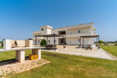 Appartement de vacances \"Le Scuderie 6\" avec balcon, piscine partagée et Wi-Fi
