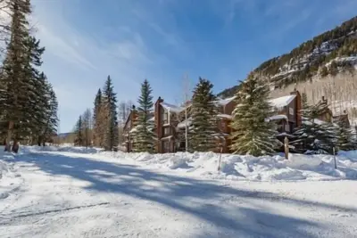 Image de Yankee Girl- Pets Welcome. 2 bedrooms, plus futon in a cozy loft. Sleeps 6.