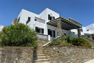 Image de Typical Cycladic villa with a breathtaking sea view