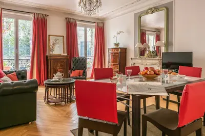 Image de New Paris Centre Historic Marrais Montorgueil Chic suite 2 bedrooms with  Patio