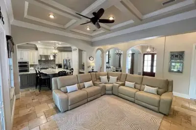 Image de Paradise Palms - Live the Florida Lifestyle\nCoastal Mediterranean 3beds/3. 5bath