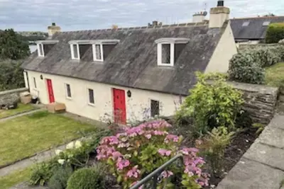 Image de Lovely historic cottage overlooking Kinsale Harbour