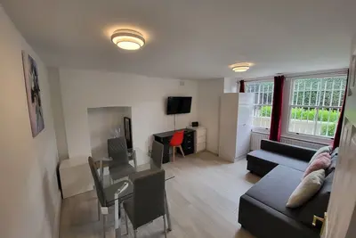 Image de Appartement-en Ville-Salle de bain privée