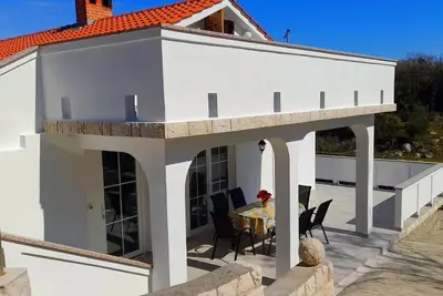 Image de Maison de vacances pour 6 personnes env. 100 qmà Kampor, Baie de Kvarner (Rab)