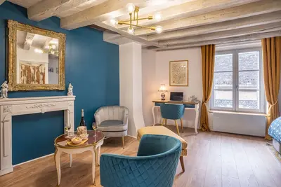 Image de Le Logis Ambacia : Charmant duplex classé 3⭐️ - thème historique - Centre ville