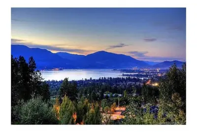 Image de Enjoy Kelowna life! Okanagan Lake and City Views