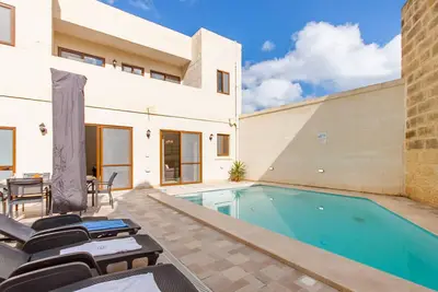 Image de Nadurija, So Nice Gozitan Villa + Pool, Nadur Gozo, Malta