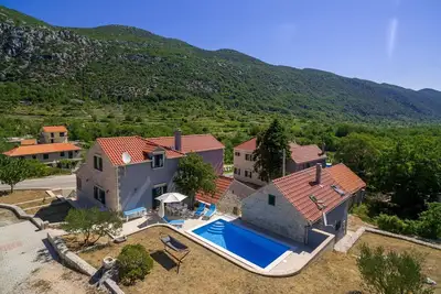 Image de Maison en Croatie avec Piscine Privée