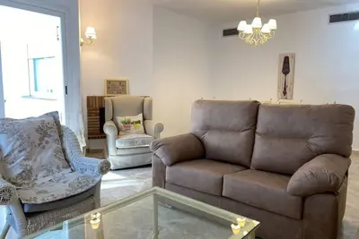 2 Bedroom with Pool View F-7