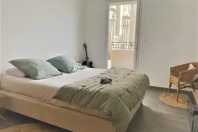 Image de Chez Isabelle, terrasse et lumière