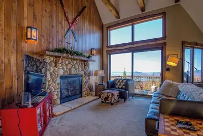 Image de Gray Fox 19 - Beautiful ski in/ski out condo, with amazing views! !