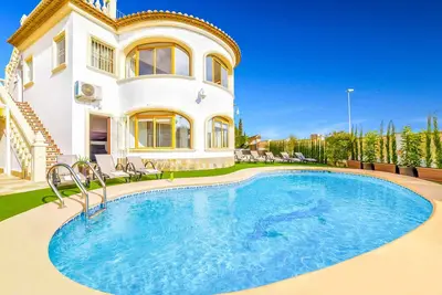 Image de Villa Tomilla - Six Chambres Villa, Couchages 12