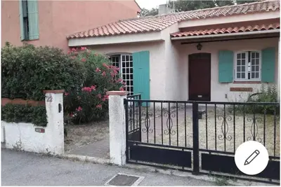 Image de Maison avec jardin et véranda