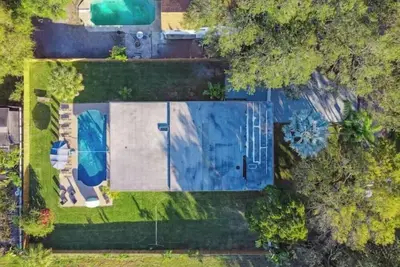 Image de Luxury, Resort-style w/ Pool 4bed/2. 5bath House!