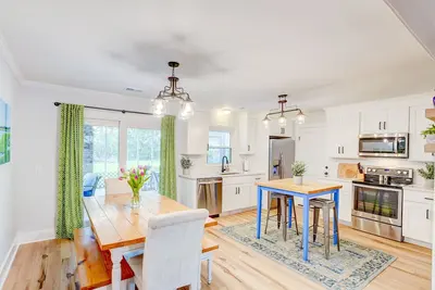 Image de Charleston Home near Downtown & Folly Beach