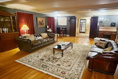 Image de Hendee Mansion 5br Historic Home