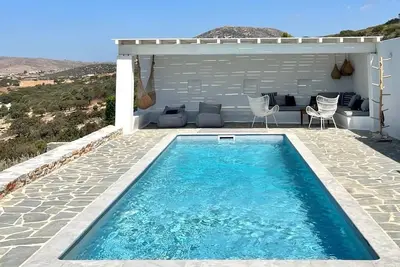 Image de Kerylos Cycladique Villa à Naxos pour des vacances de rêve!