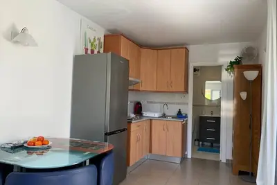 Image de 600 meters from the beach