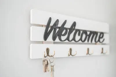 Image de Comfy and Cozy 2 Bd, 2. 5 Br!