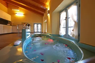 Image de The Wave :: Apartment