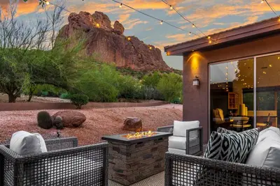 Image de Stunning Mountainside Home in Paradise Valley!
