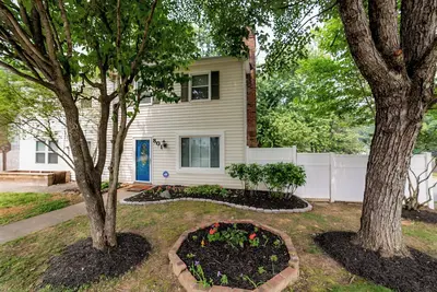 Charming Charlottesville Home 5 Minutes from Uva Grounds and Hospital