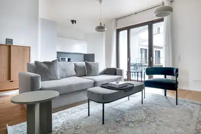 Image de Classic Charlottenburg 3br nr Tiergarten, by Blueground