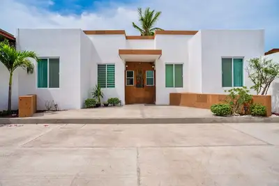 Image de Cozy Casita in Pueblo Nuevo fully equipped apartment close to La Paz downtown!