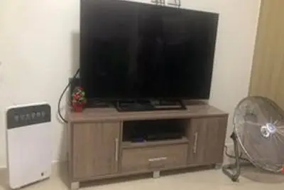 Image de 10 minutes to airport and within the restaurant Family size condo