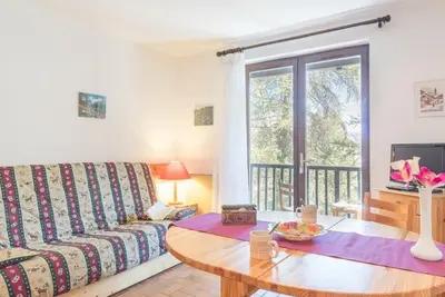 Image de Studio cosy proche des Grands Bains, ski nordique, balcon sud-est, 4 couchages, local à skis