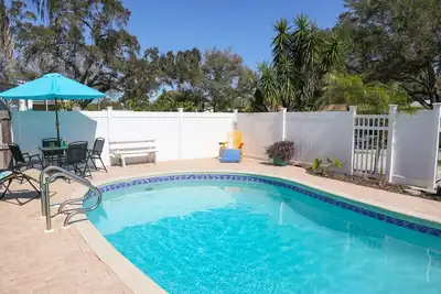 Image de Heated Pool, Games & Loads of Fun @License 2 Chill