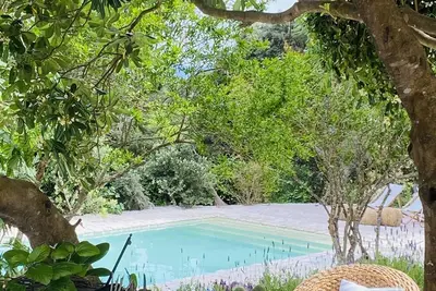 Image de Charming villa with swimming pool