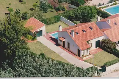 Image de Casa de Colares: Praia/Piscina/Surf Getaway Work&P