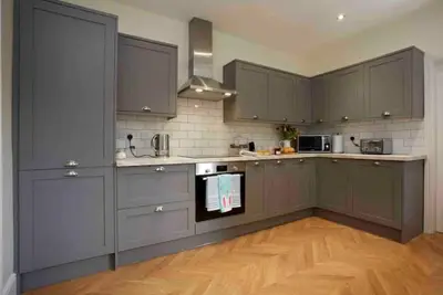 New The City Escape: Luxury Townhouse with parking