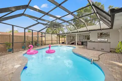 Image de ★ Relax & Play • Pool • Pets Ok • Near Irb & St. Pete