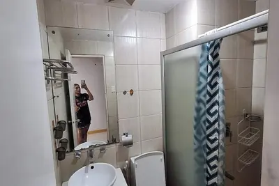 Image de Studio Queen Bedroom on Birch Tower Malate, Manila with Balcony & Pool