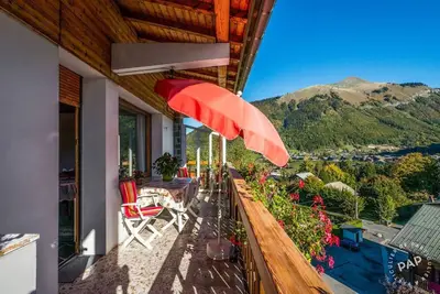 Image de Appartement \"Morzine 1000\", avec vue sur montagne et balcon