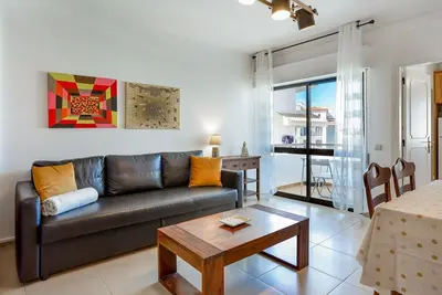 Image de Sun-kissed Oasis W/ Pool by LovelyStay