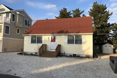 Image de Beachy cape cod perfect for families
